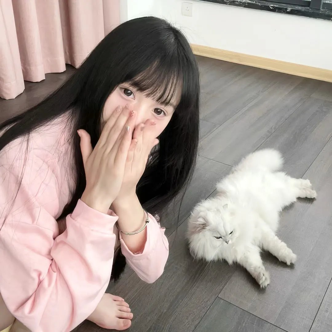 百变小姬子